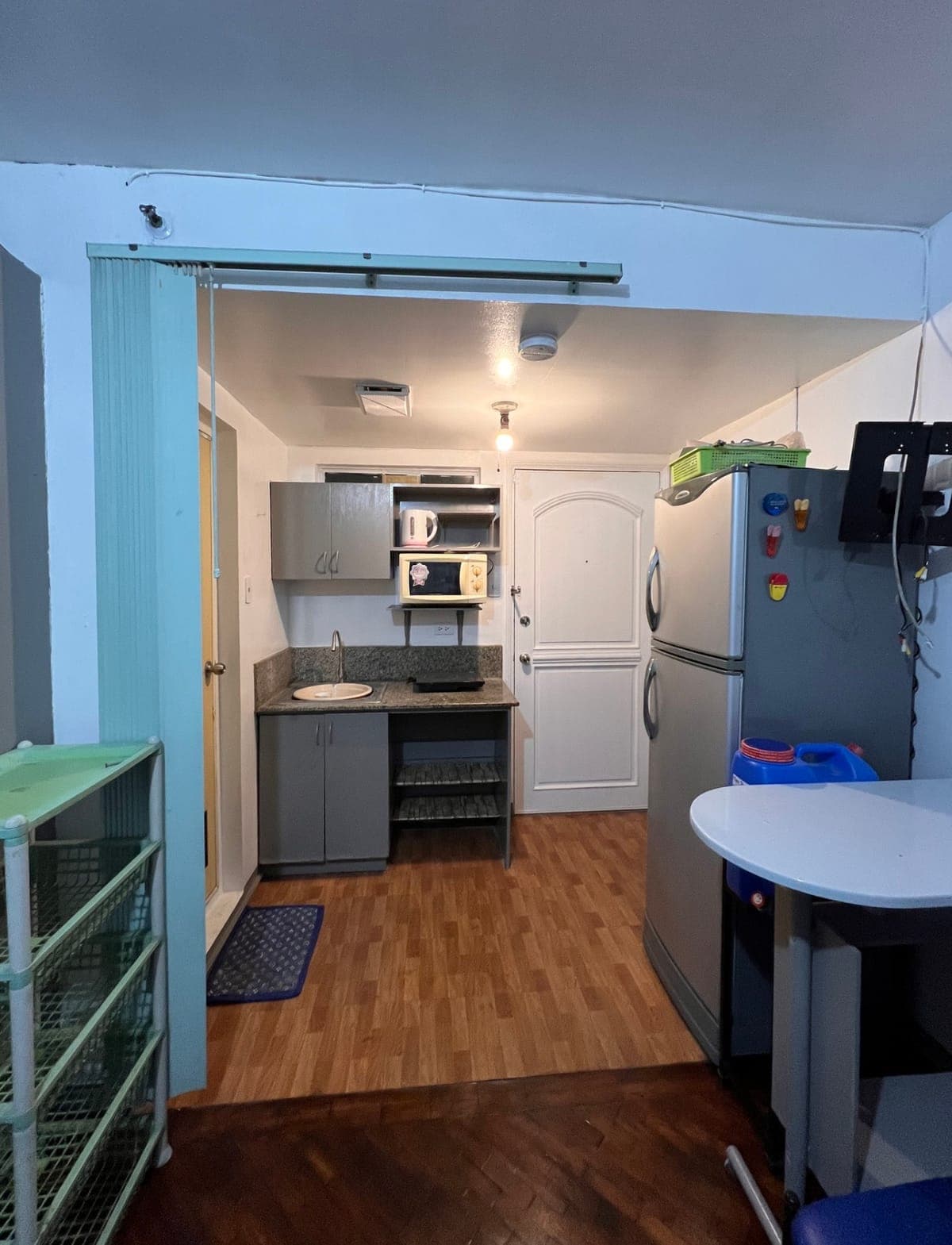 **CONDO UNIT - STUDIO UNIT WITH BALCONY** - photo 11