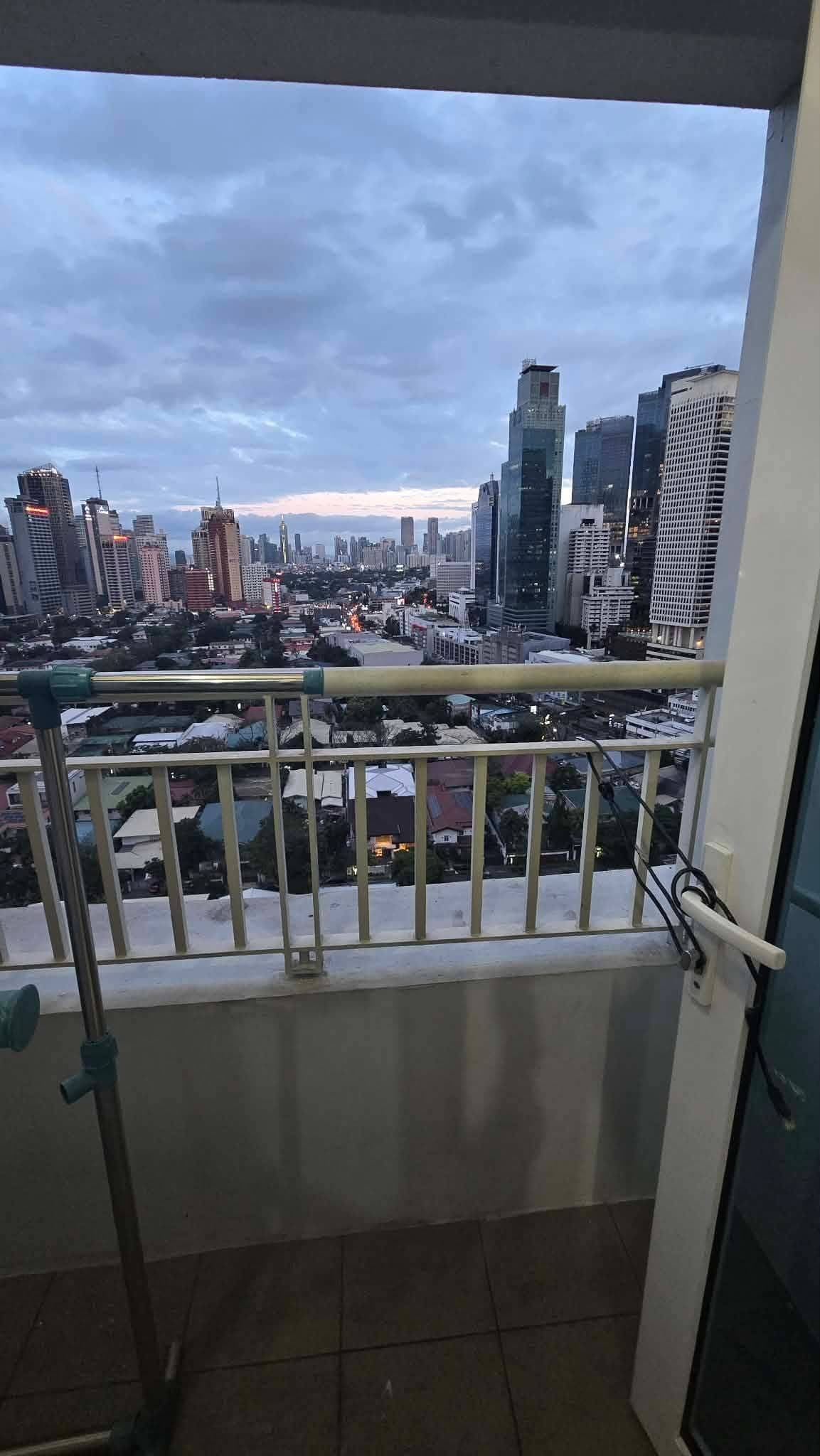 𝐅𝐎𝐑 𝐑𝐄𝐍𝐓 CONDO SHARING in Jazz Residences, Makati City. - photo 14