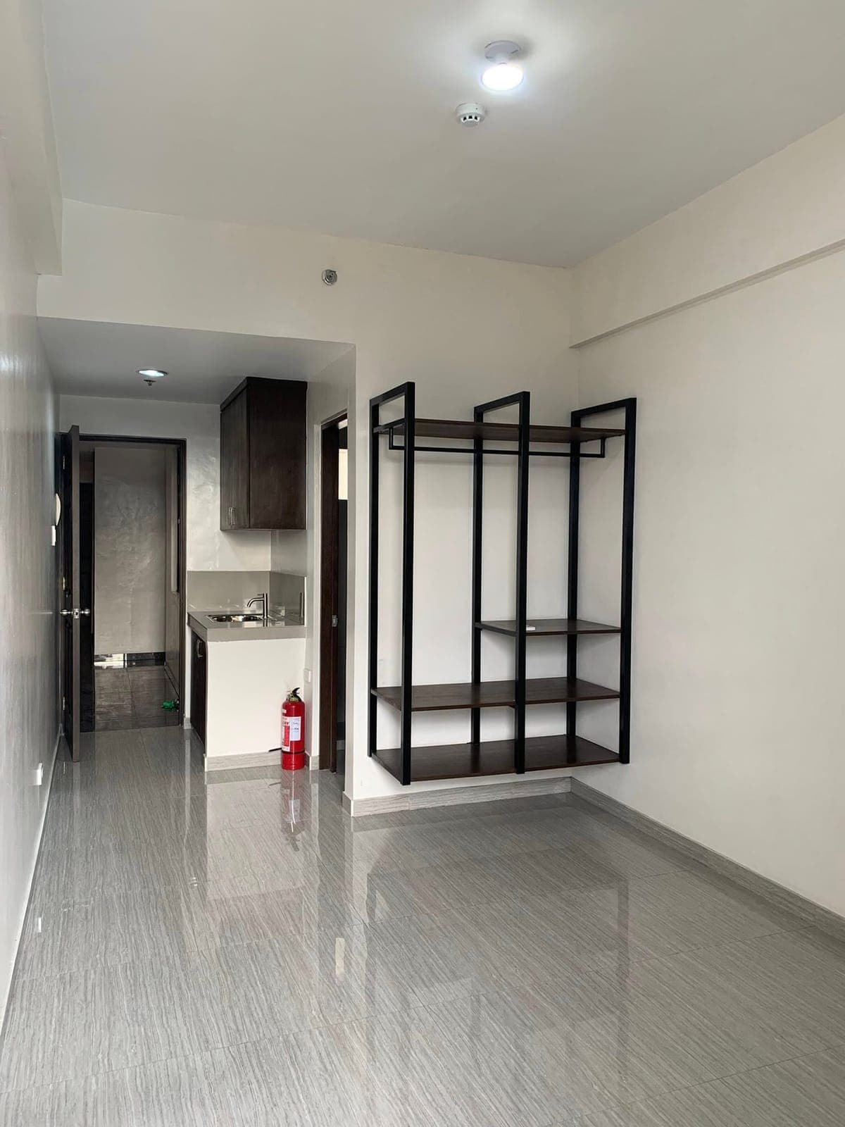 🏢 FOR RENT ONLY – AVAILABLE UNITS IN MANDALUYONG CITY - photo 4