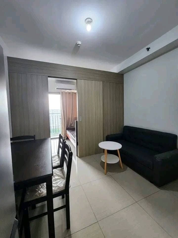 ₱16K Monthly for 1BR with balcony in Shore 2 Residences‼️ - photo 1