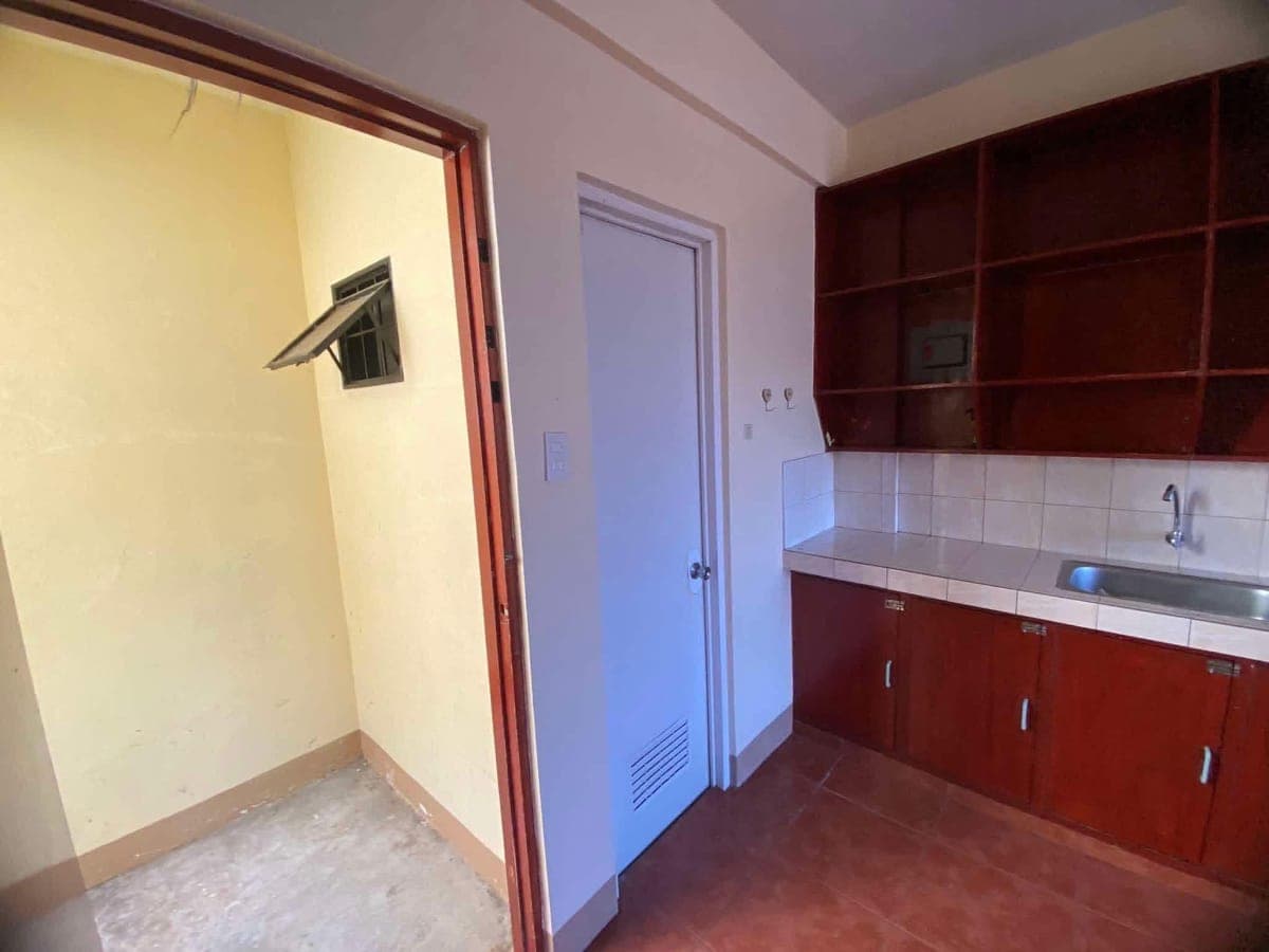 (Direct Owner) - photo 2