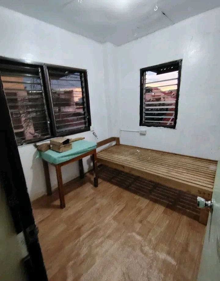 2 Rooms Available Room for Rent!   Walking distance  Robinson Cybergate Water Dist Bajada.  1 ride S... - photo 4