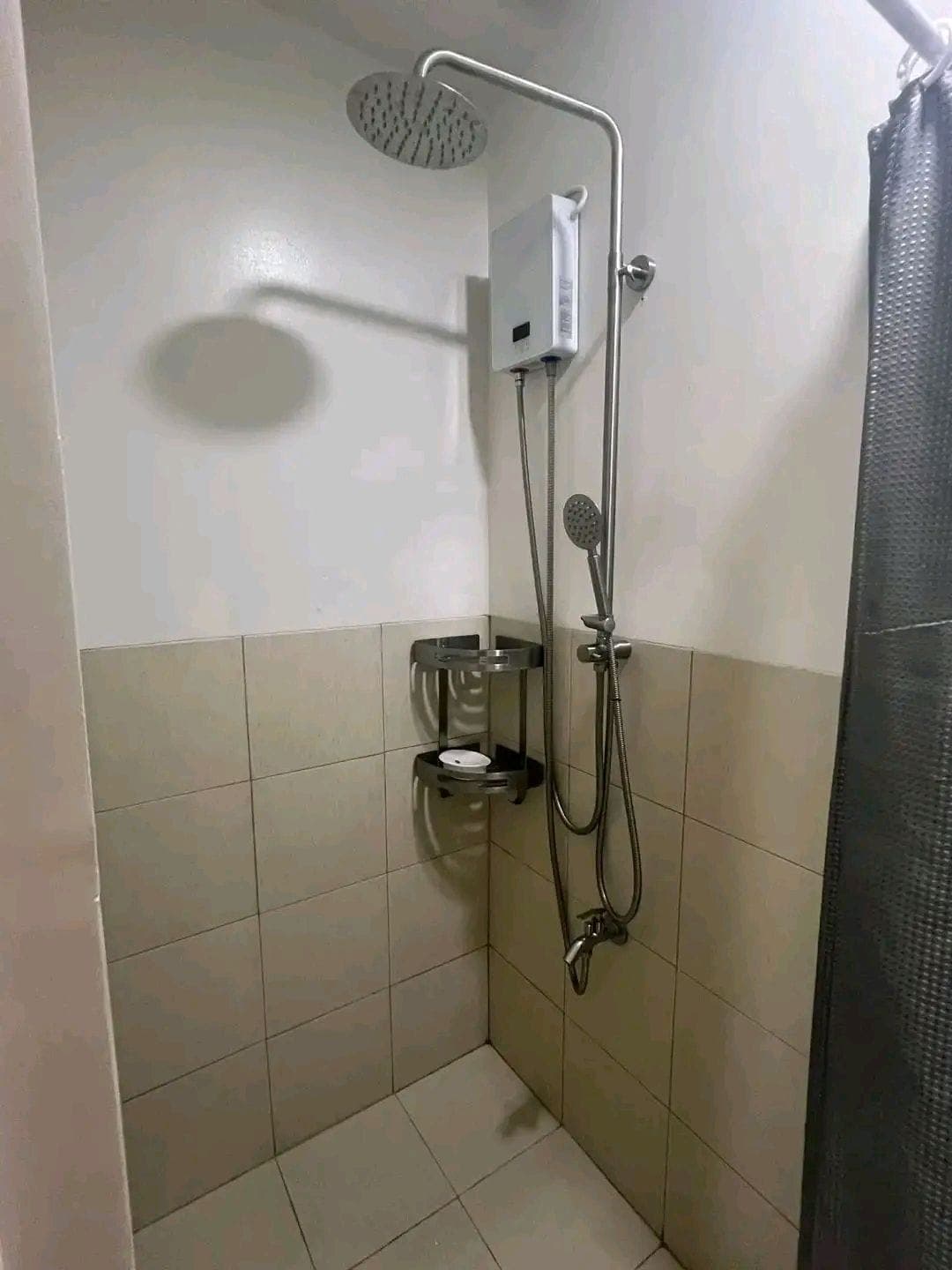 RUSH FOR RENT: 15k/month. Inclusive condo dues - photo 4