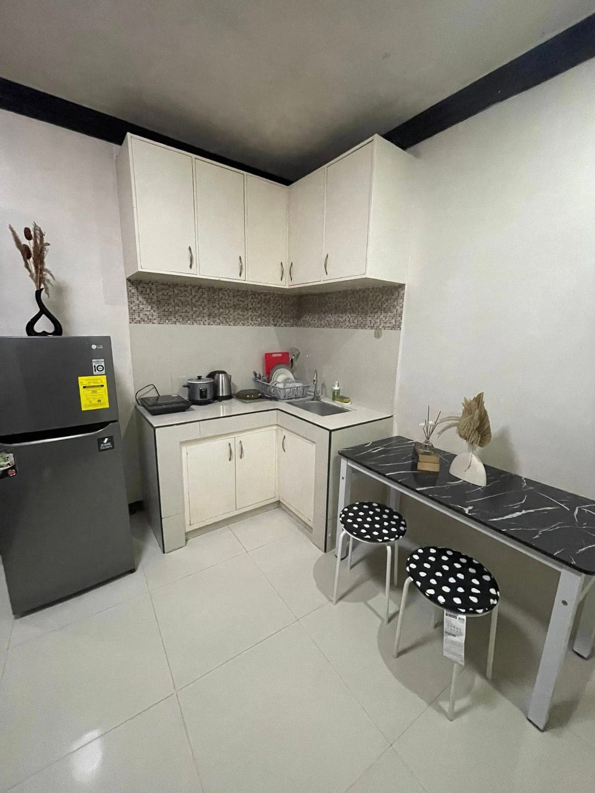 Studio type For Rent - photo 1