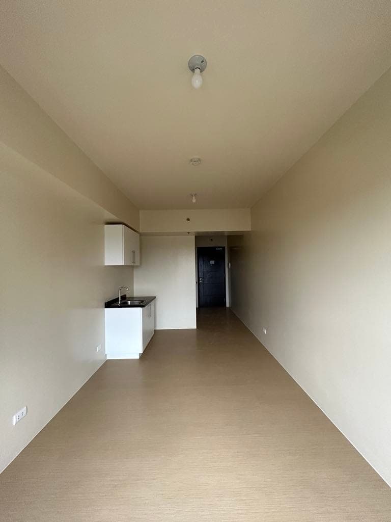 **🏢 FOR RENT OR FOR SALE – Studio Unit | Avida Towers Abreeza, Davao City** - photo 19
