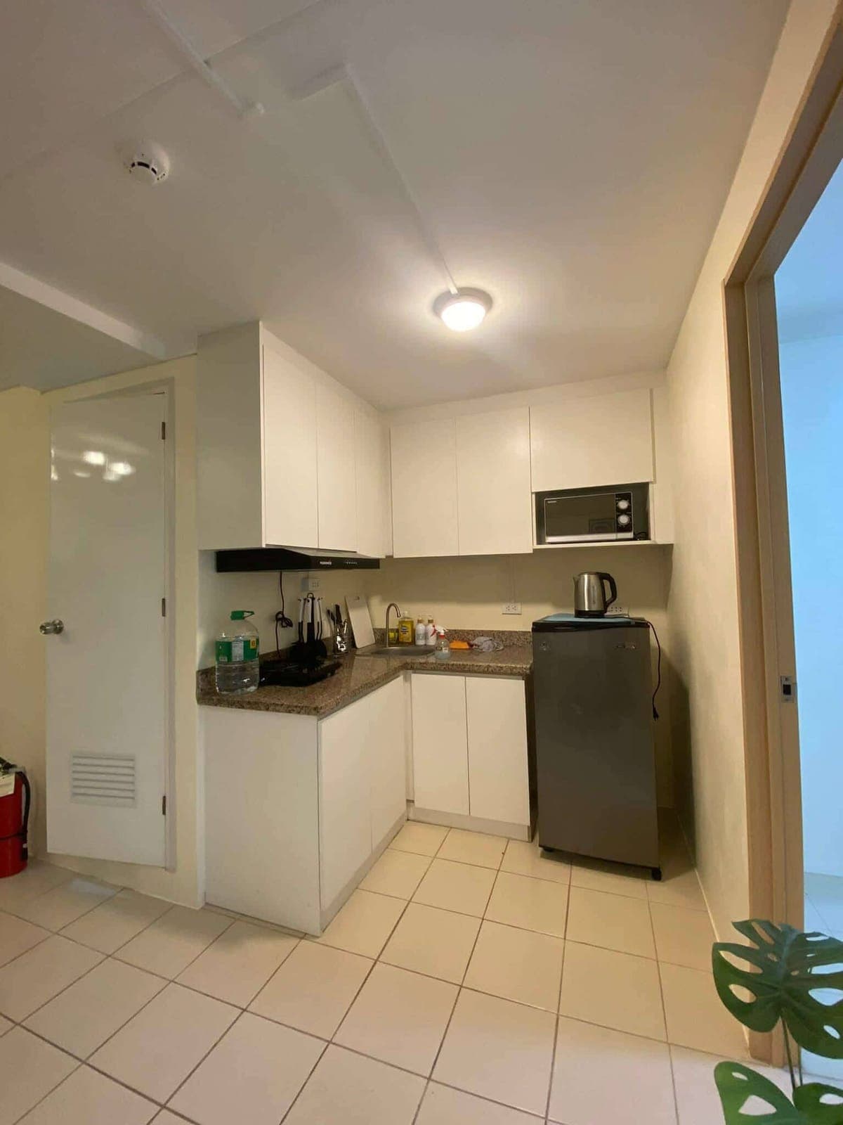 CONDO FOR RENT 💯 - photo 2