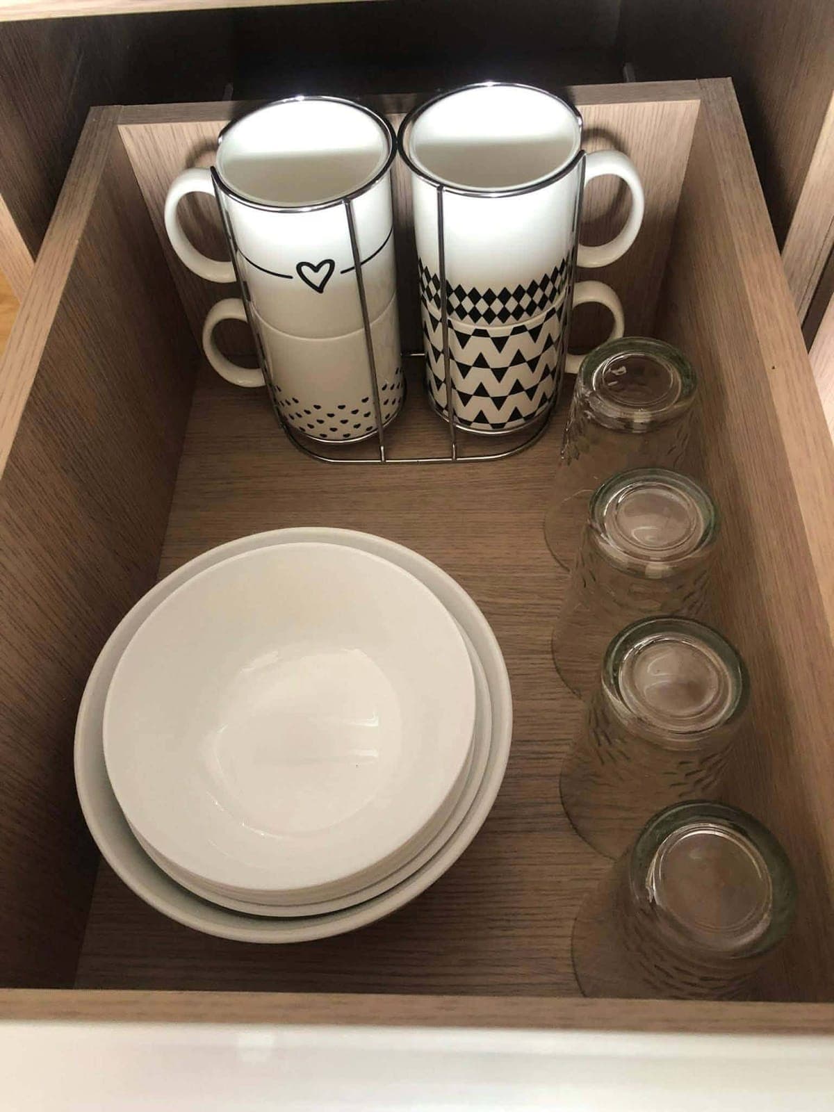 1 BR FULLY FURNISHED CONDO FOR RENT (17k Monthly) - photo 1