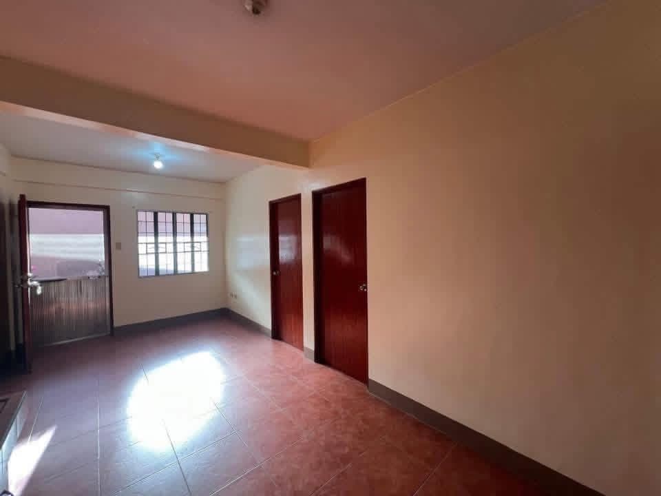 (Direct Owner) - photo 3