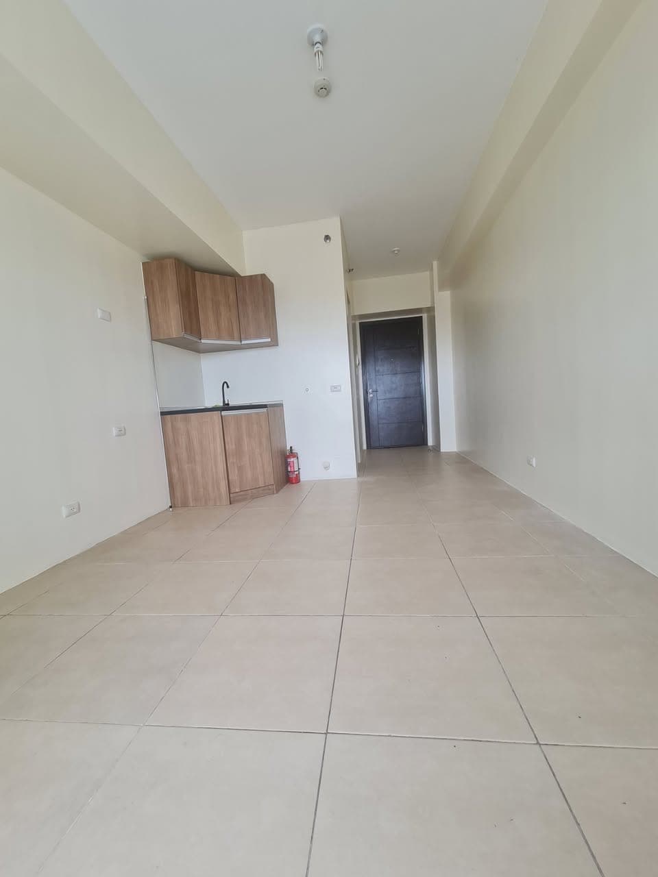 Unfurnished Studio Condo Unit For Rent- Unit 3524 Tower 3 Avida Towers Vita - photo 2