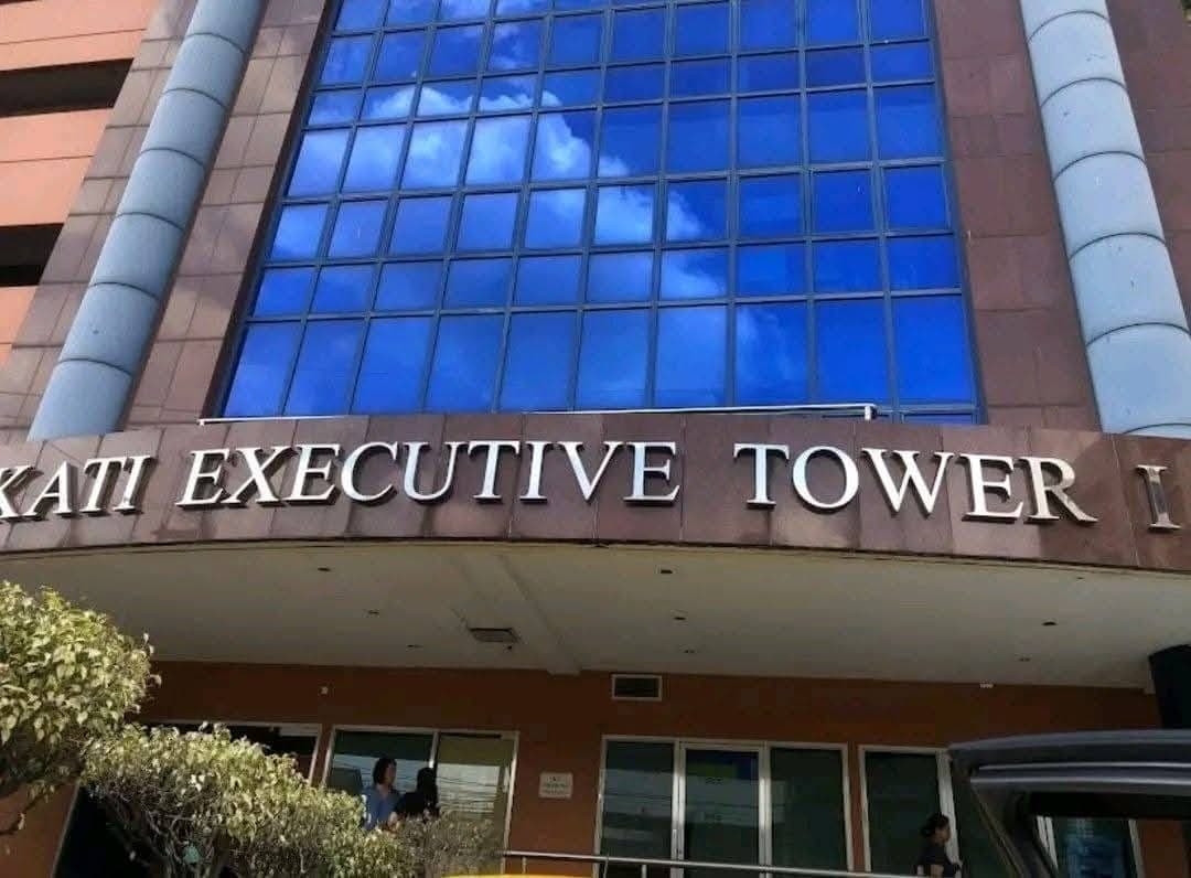 𝐅𝐎𝐑 𝐑𝐄𝐍𝐓 One Bedroom with Balcony Condo Unit at Makati Executive Tower - photo 4