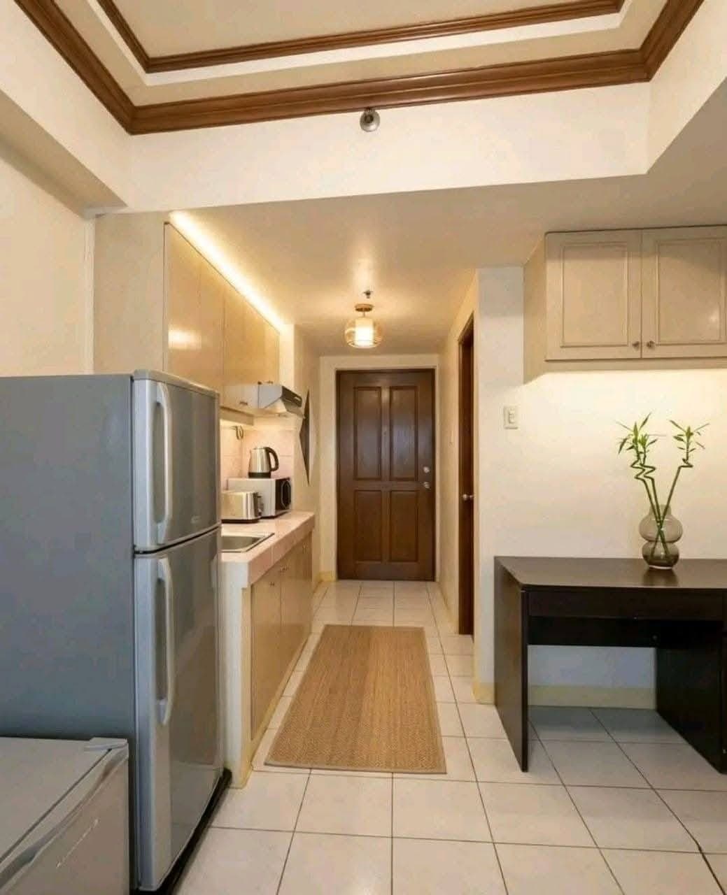 𝐅𝐎𝐑 𝐑𝐄𝐍𝐓 One Bedroom with Balcony Condo Unit at Makati Executive Tower - photo 9