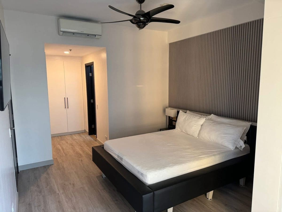 📣FOR RENT 1 Bedroom in The Residences at Greenbelt (TRAG)🏢 - photo 2