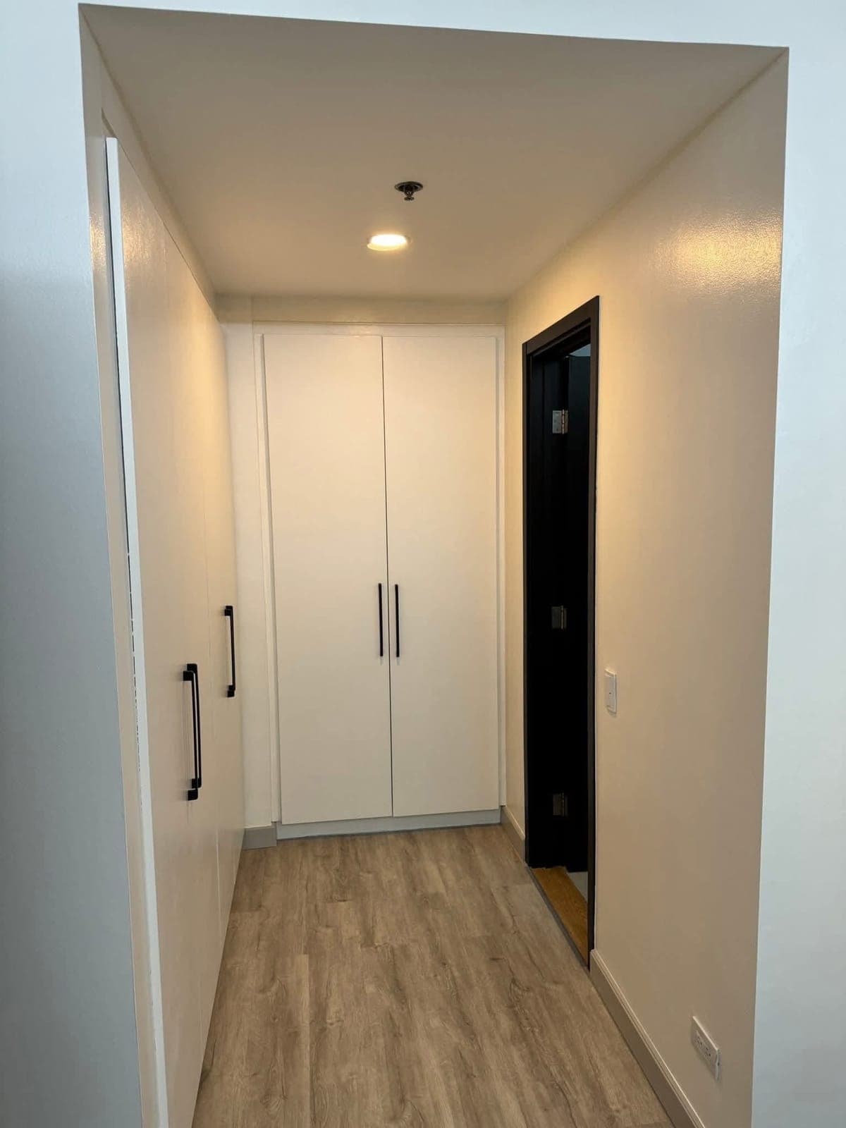 📣FOR RENT 1 Bedroom in The Residences at Greenbelt (TRAG)🏢 - photo 27