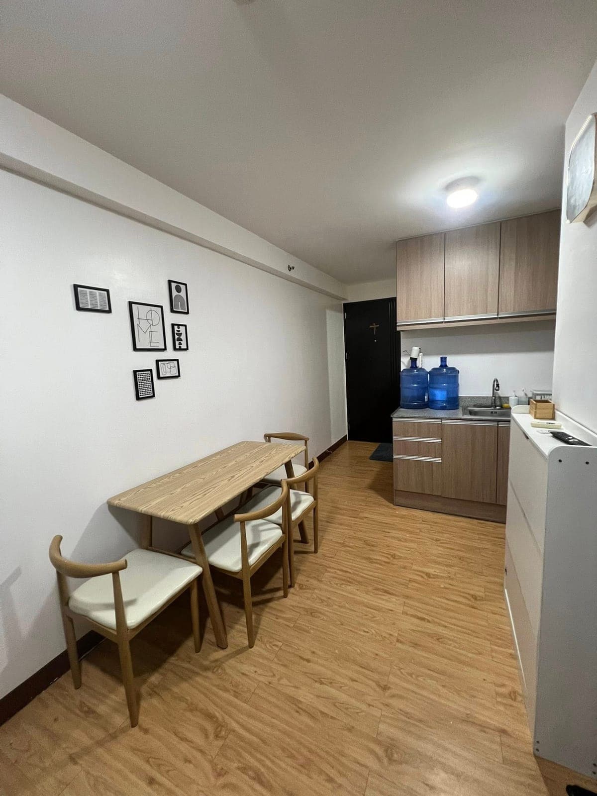 FULLY FURNISHED CONDO FOR RENT - photo 2