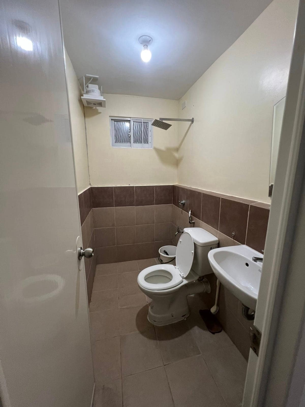 FULLY FURNISHED CONDO FOR RENT - photo 16