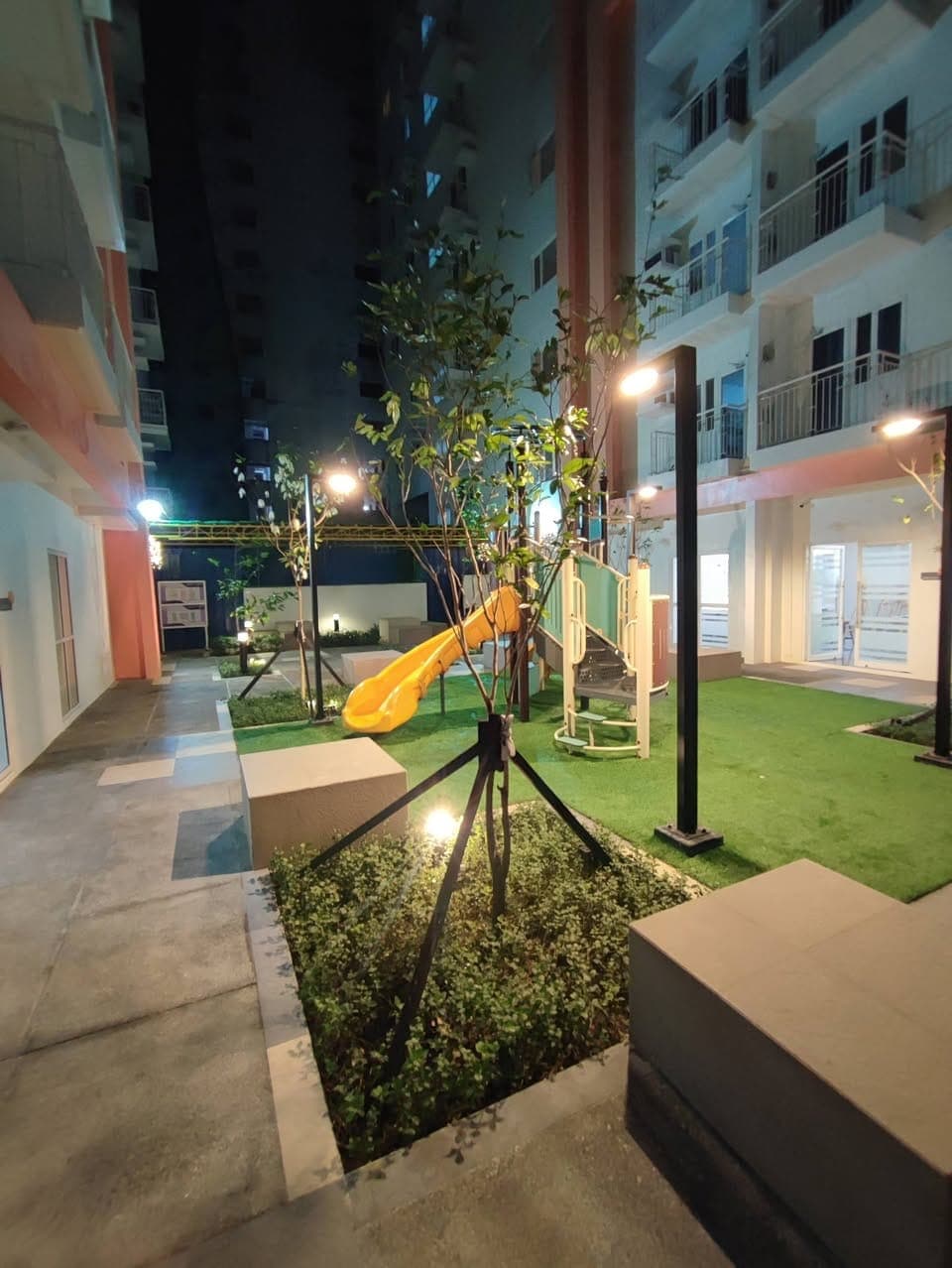 For Rent Condominium in Pasay - photo 2