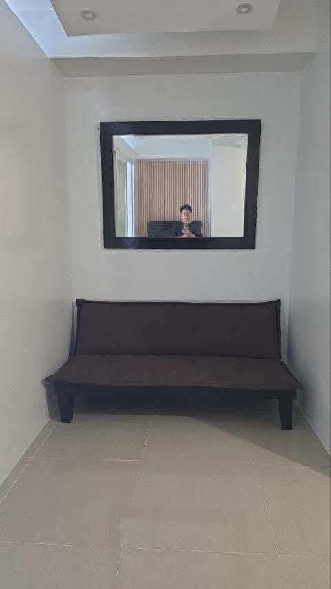 Furnished 1bedroom Corner Unit FOR RENT - photo 2