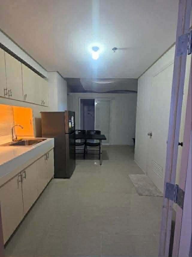 Furnished 1bedroom Corner Unit FOR RENT - photo 6