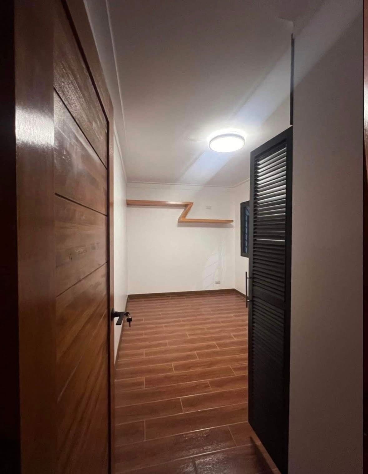 🏡2-STOREY TOWNHOUSE FOR RENT! - photo 3