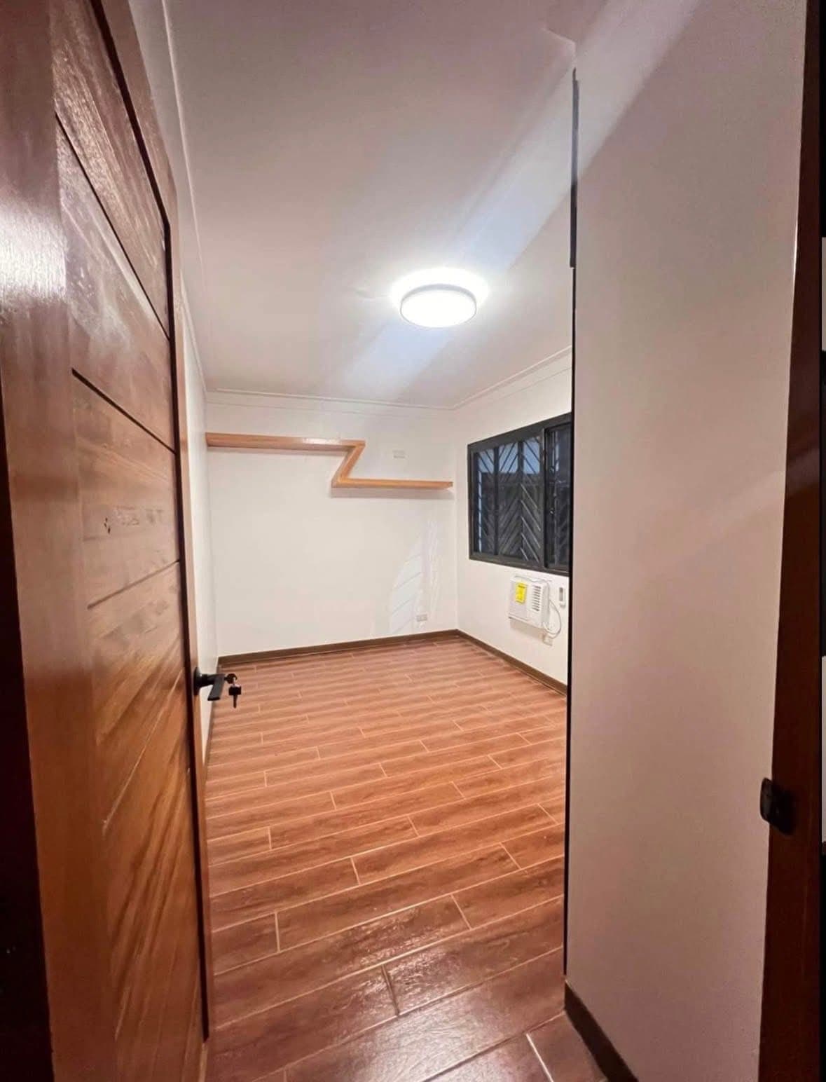 🏡2-STOREY TOWNHOUSE FOR RENT! - photo 5