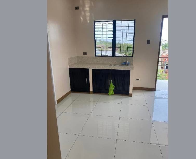 FOR RENT : - photo 4