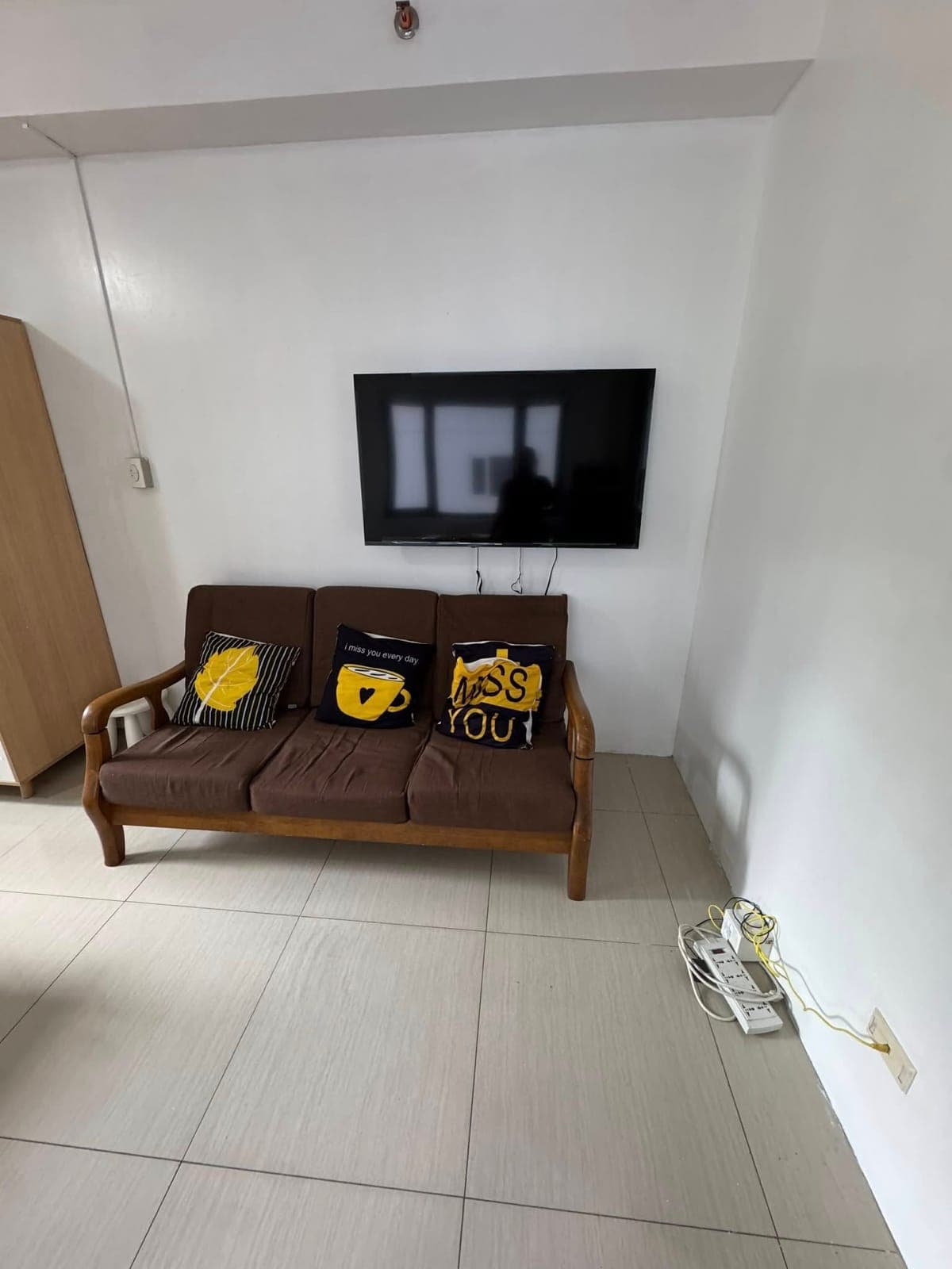 - SHORE 2 RESIDENCES FOR RENT - - photo 3