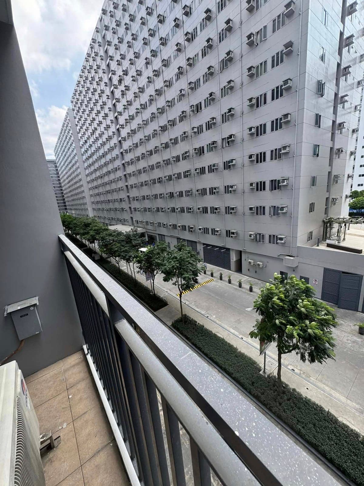 - SHORE 2 RESIDENCES FOR RENT - - photo 9