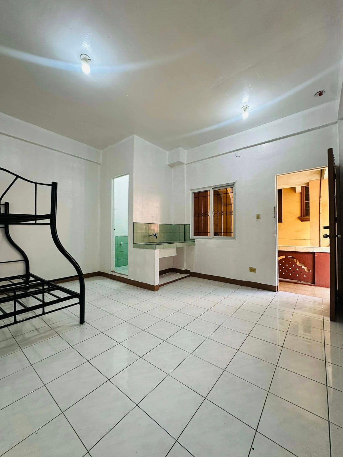 ✨ FOR RENT – ROOM FOR RENT (STUDIO  TYPE)✨ 🏡 - photo 2