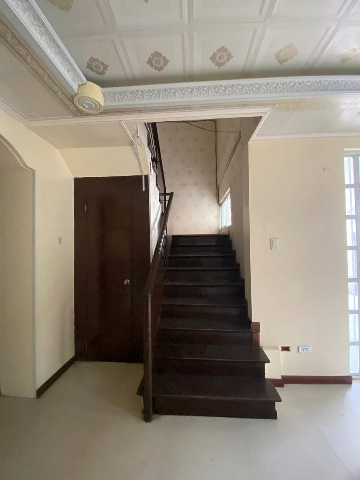 3STORY HOUSE FOR RENT - photo 18