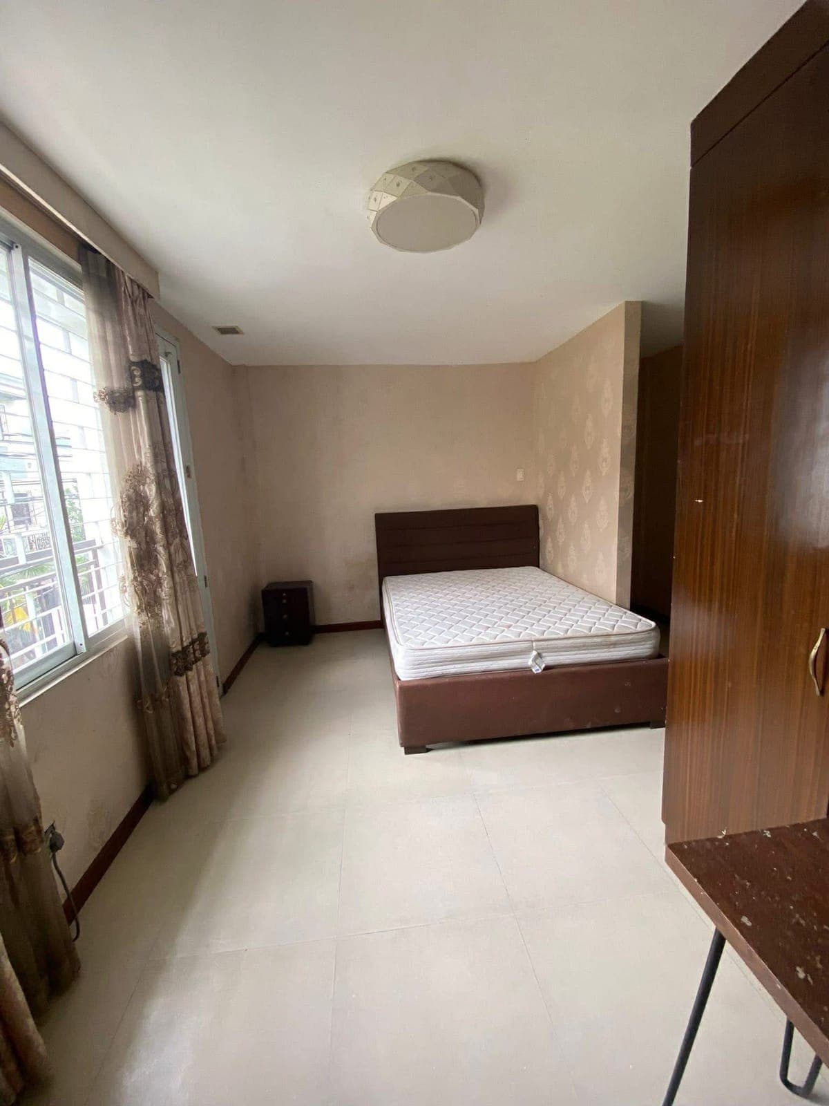 3STORY HOUSE FOR RENT - photo 3