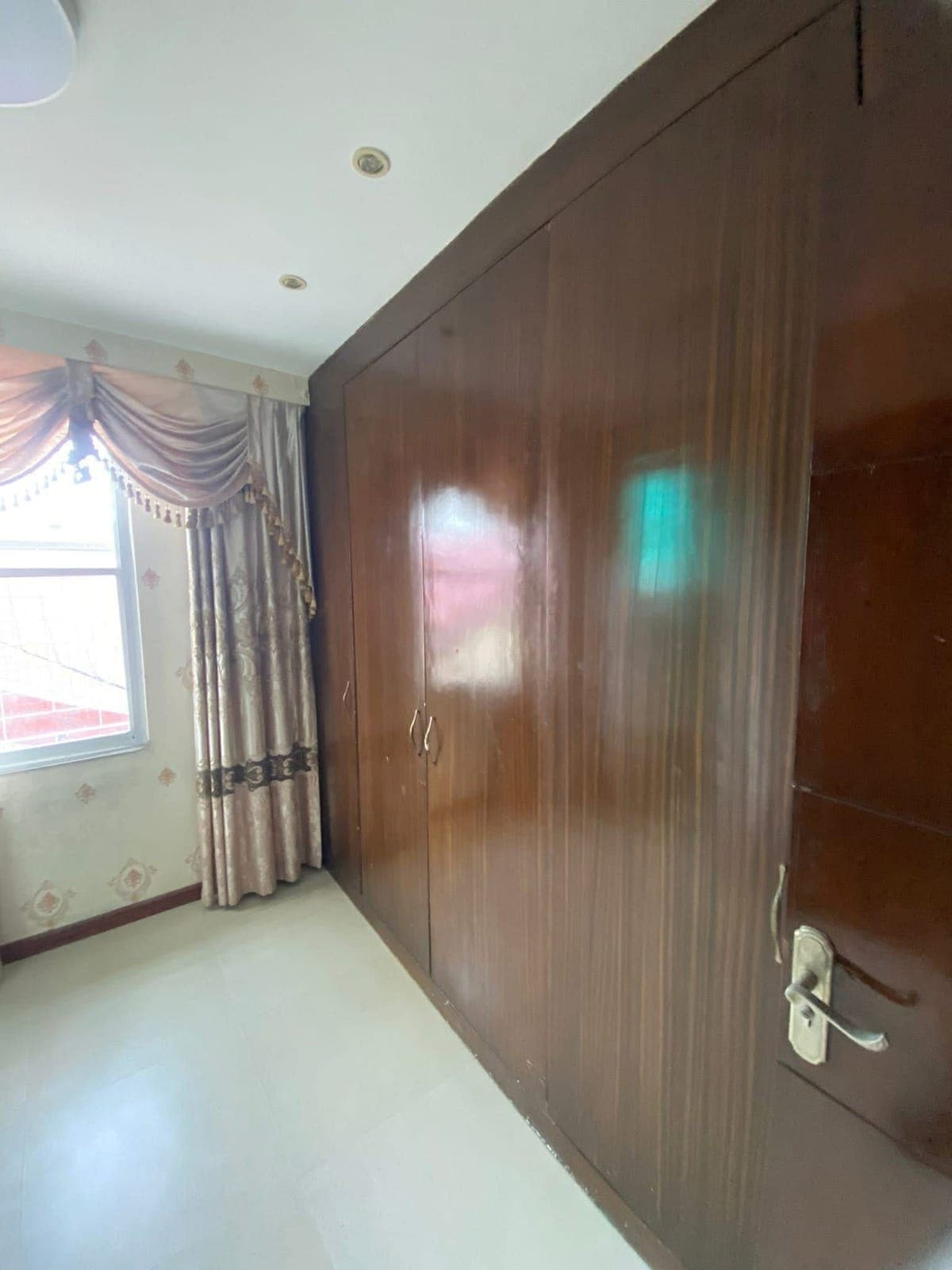 3STORY HOUSE FOR RENT - photo 21