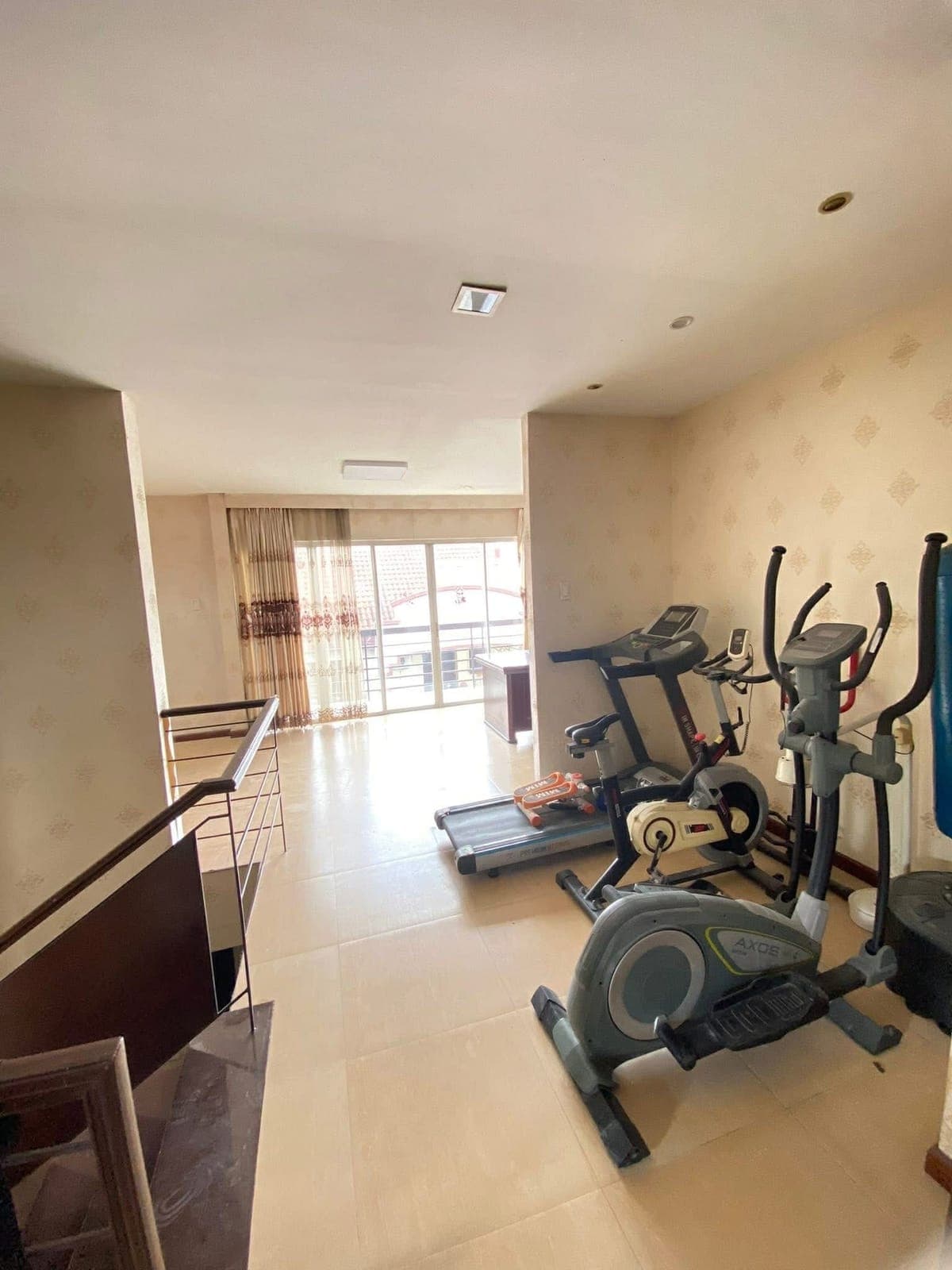 3STORY HOUSE FOR RENT - photo 5