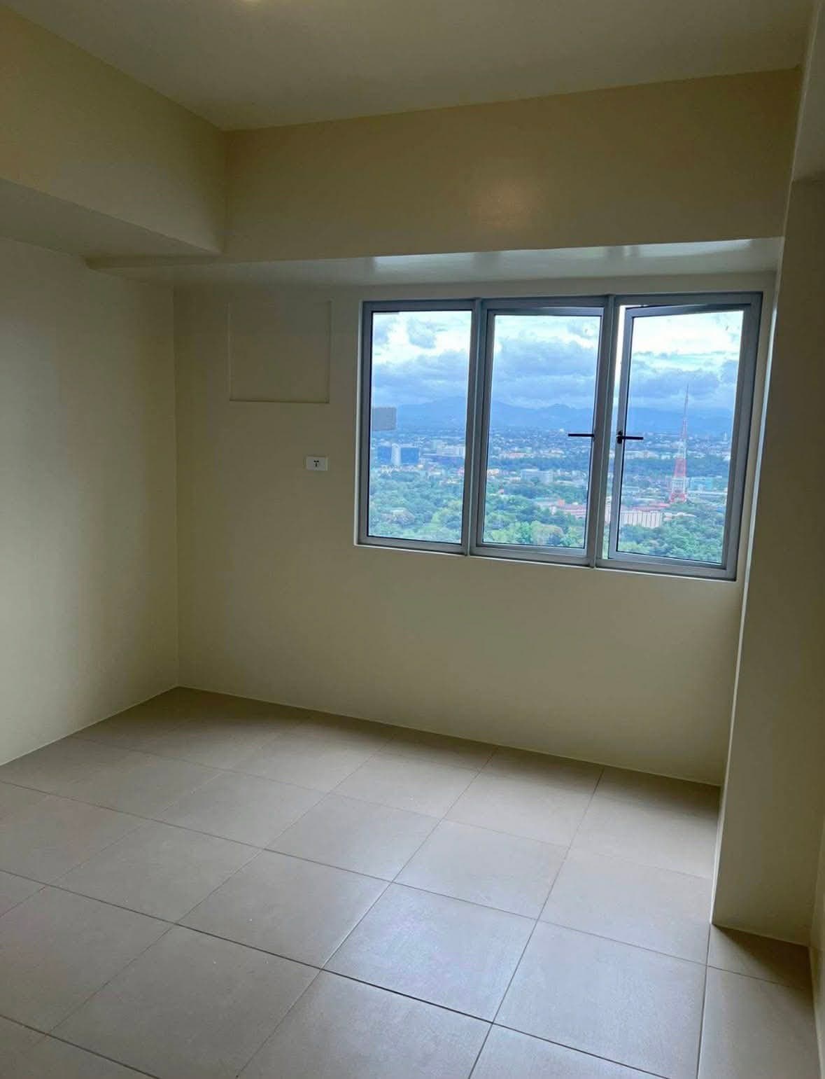 📣FOR RENT 3 bedroom in QC✨ - photo 8