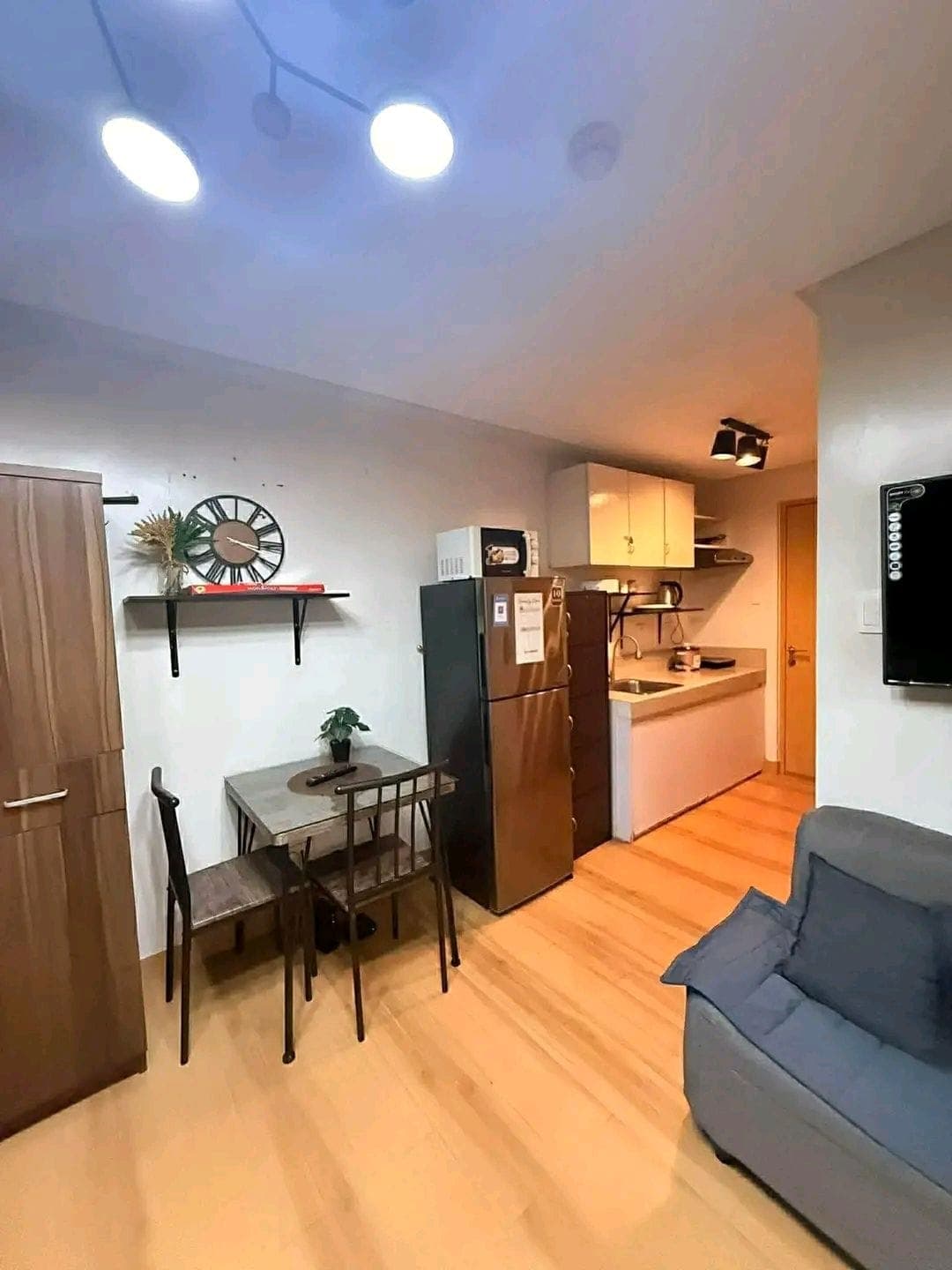 RUSH FOR RENT: 12K/month. Inclusive condo dues - photo 2