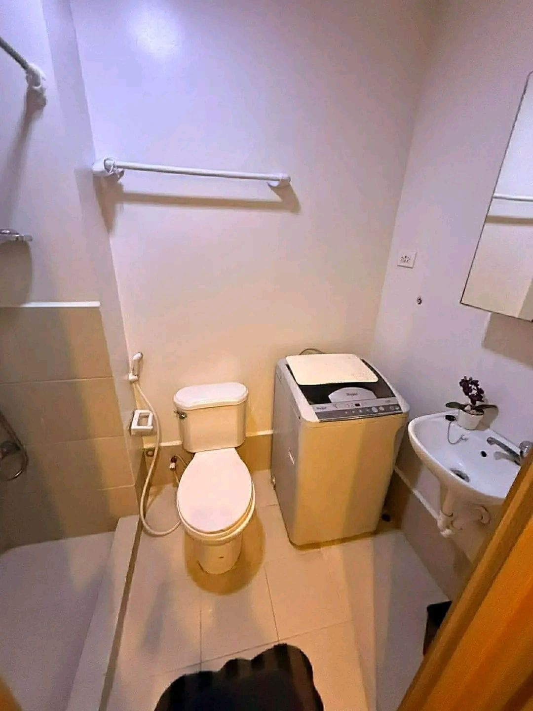 RUSH FOR RENT: 12K/month. Inclusive condo dues - photo 5
