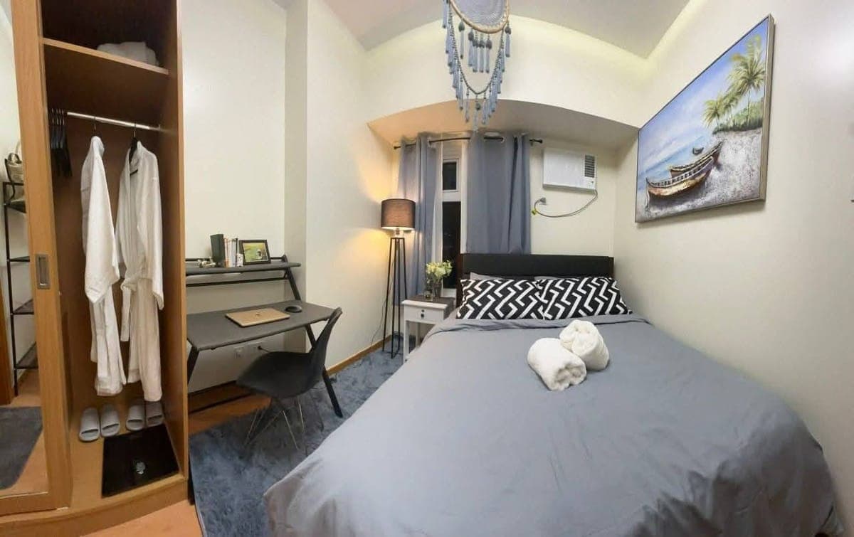 𝐅𝐎𝐑 𝐑𝐄𝐍𝐓 One Bedroom Condo Unit with Balcony in BGC Taguig at Trion Towers. - photo 11