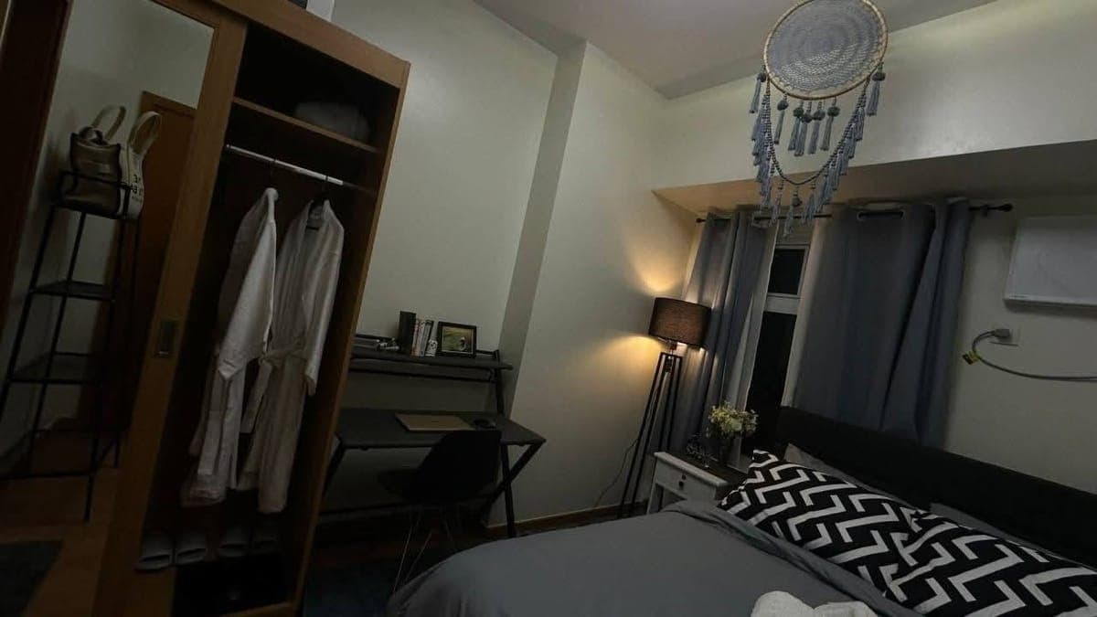 𝐅𝐎𝐑 𝐑𝐄𝐍𝐓 One Bedroom Condo Unit with Balcony in BGC Taguig at Trion Towers. - photo 12