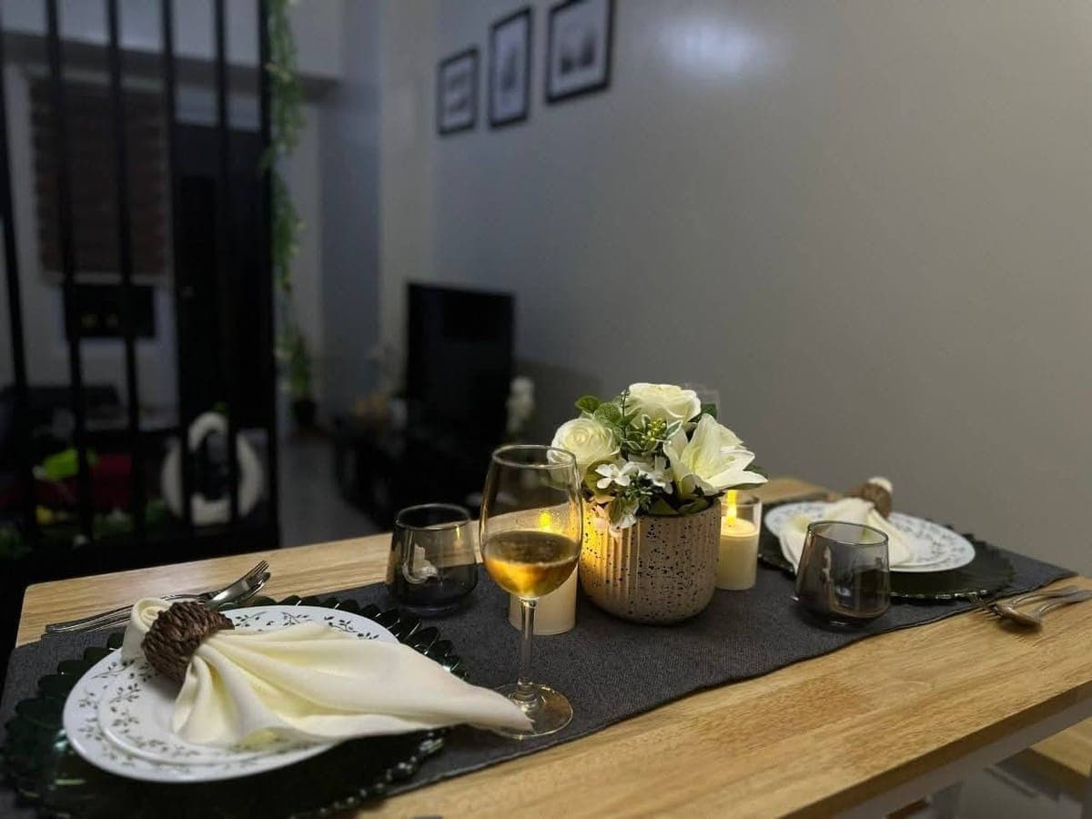 𝐅𝐎𝐑 𝐑𝐄𝐍𝐓 One Bedroom Condo Unit with Balcony in BGC Taguig at Trion Towers. - photo 18