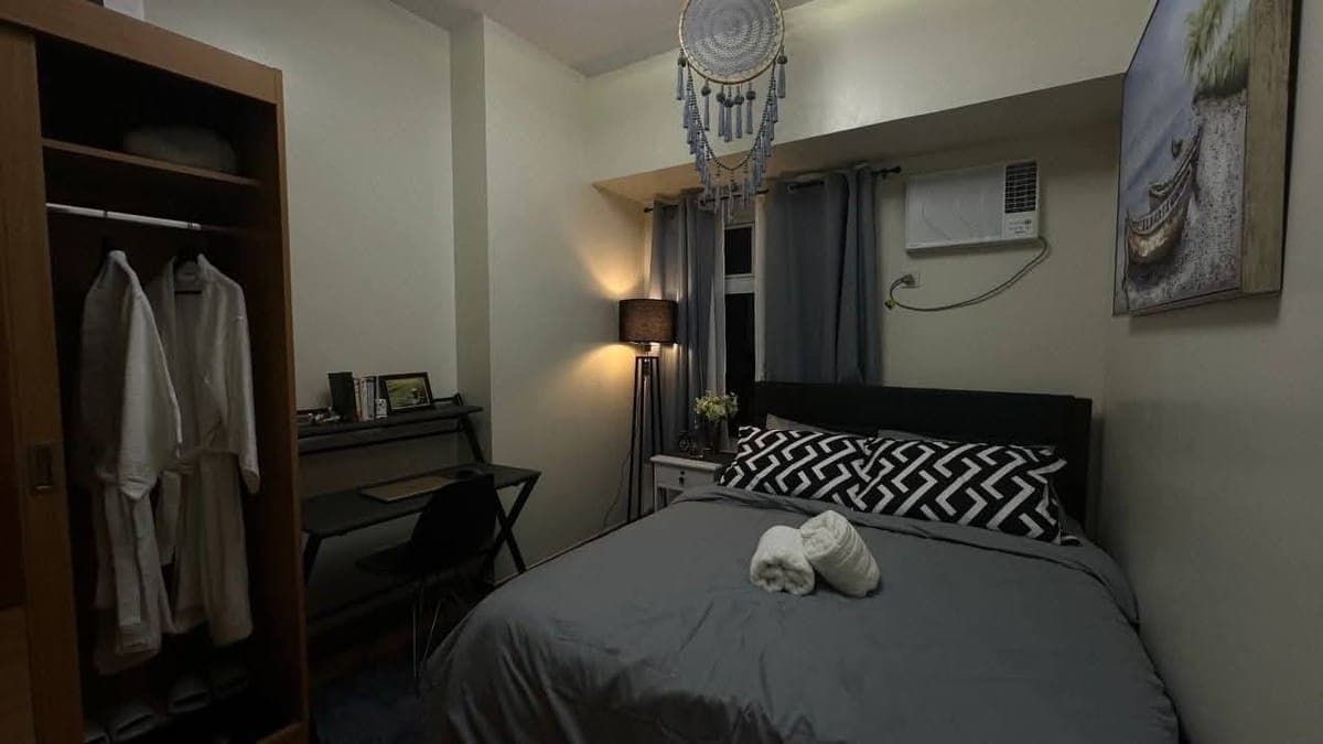 𝐅𝐎𝐑 𝐑𝐄𝐍𝐓 One Bedroom Condo Unit with Balcony in BGC Taguig at Trion Towers. - photo 10