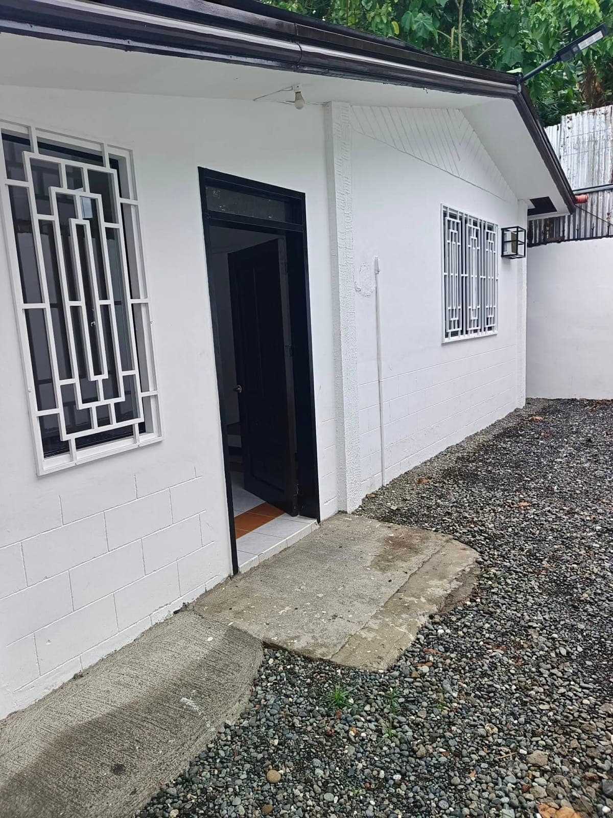 HOUSE FOR RENT - photo 3