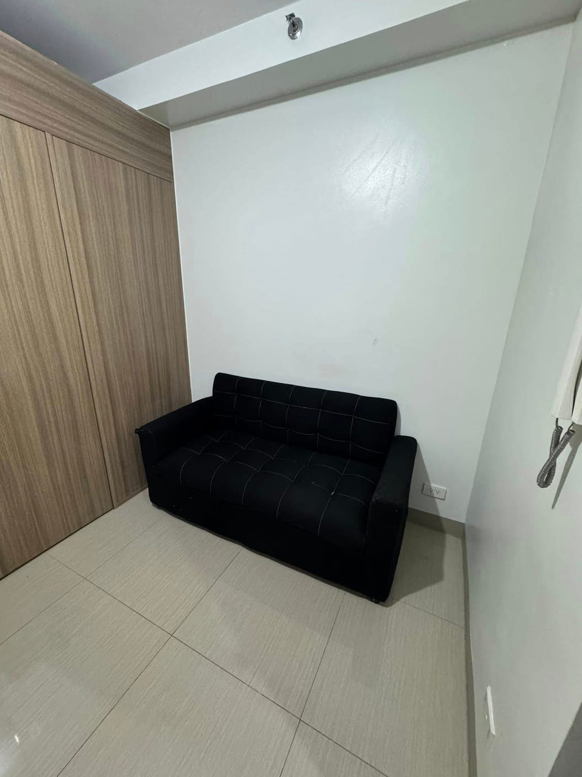 SHORE 2 RESIDENCES FOR RENT - - photo 1