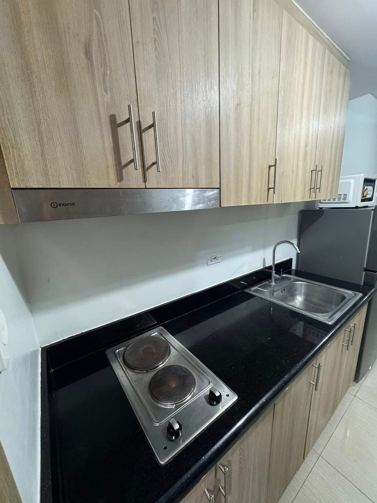 SHORE 2 RESIDENCES FOR RENT - - photo 3