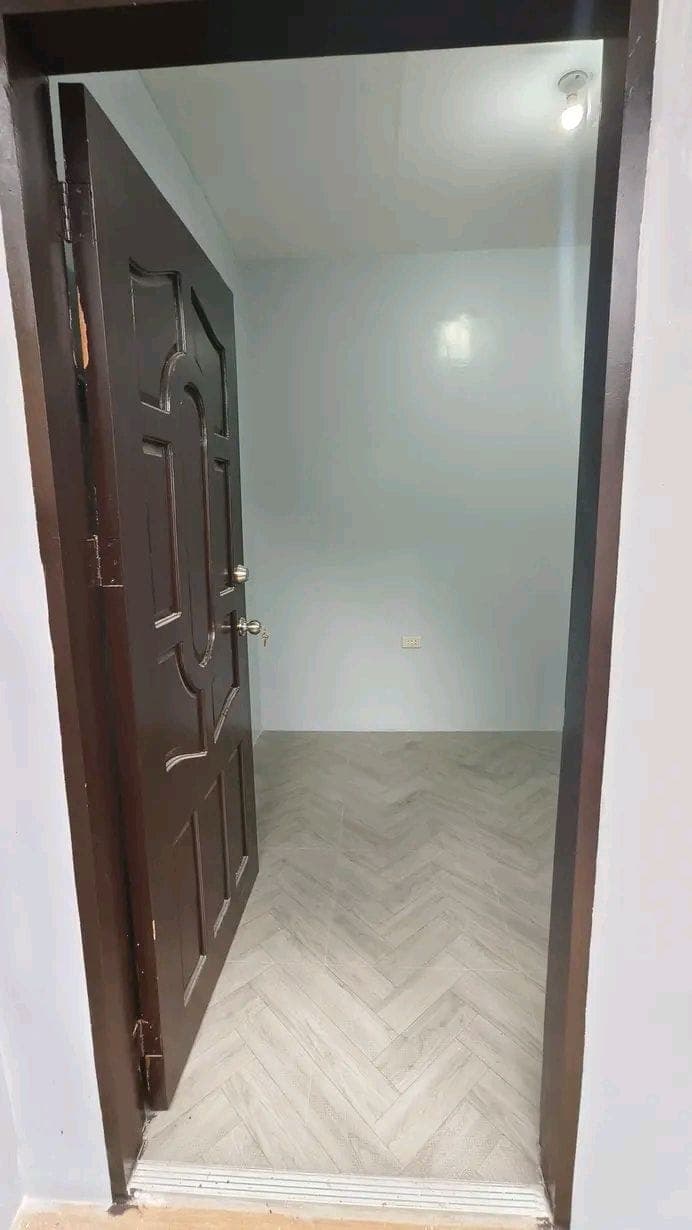 For rent Studio type apartment 1 Unit available, - photo 5