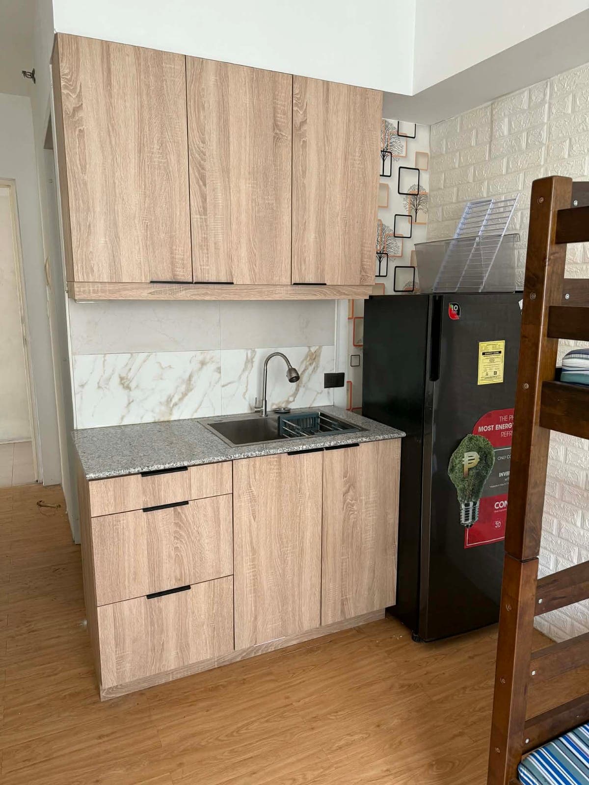 STUDIO SEMI FURNISHED FOR RENT (CONDO) - photo 1