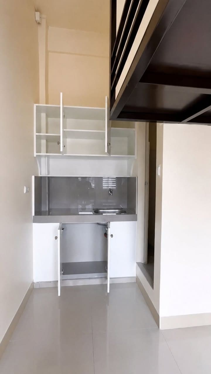 OPEN FOR VIEWING TOMORROW - photo 3