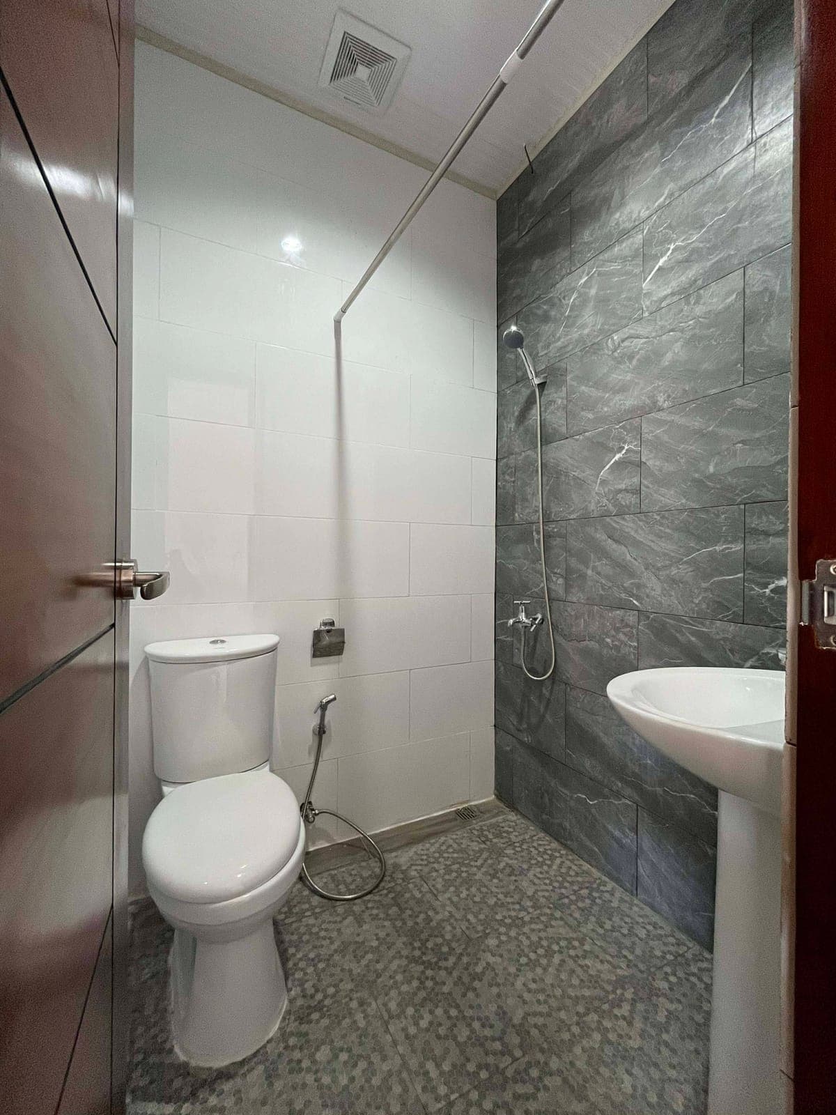 Facebook Page: - photo 1