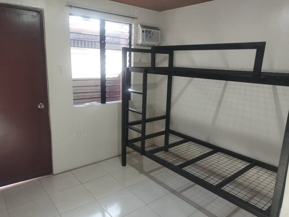 ROOM FOR RENT - photo 3