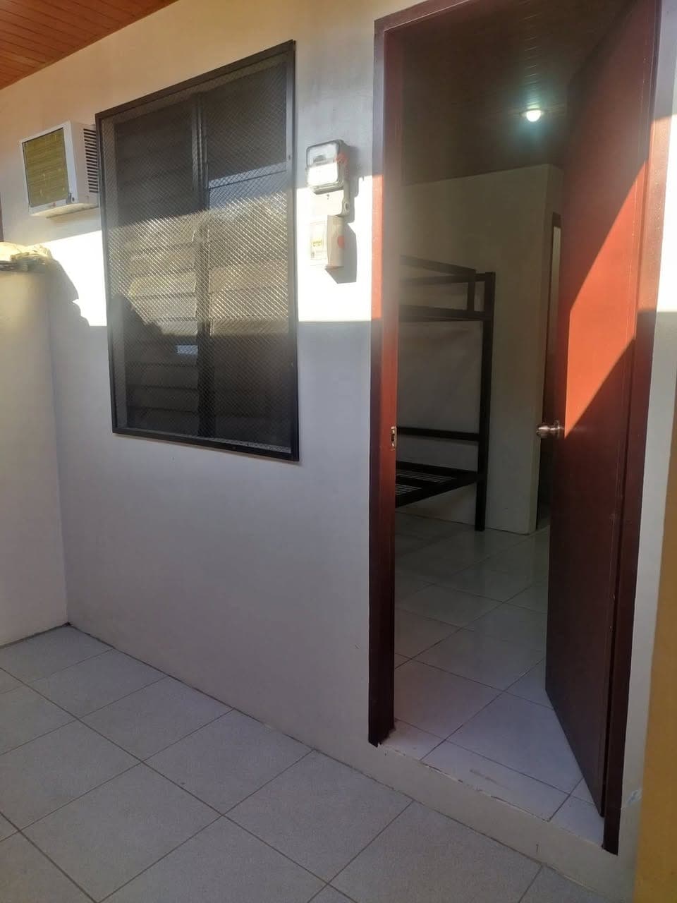 ROOM FOR RENT - photo 4