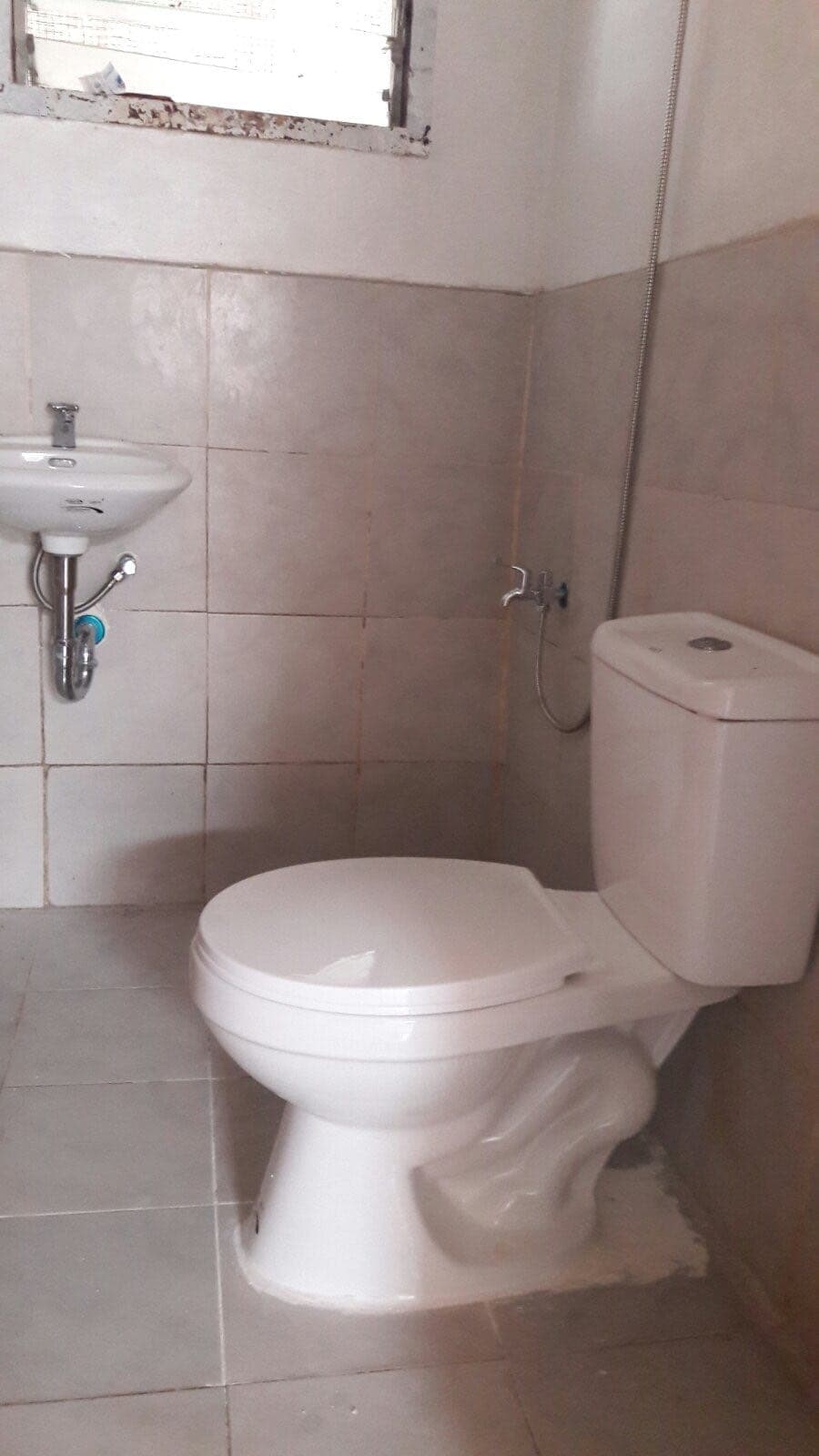 House for rent in Gulfview subdivision 4br 1Cr with covered parking 18 thousand - photo 8