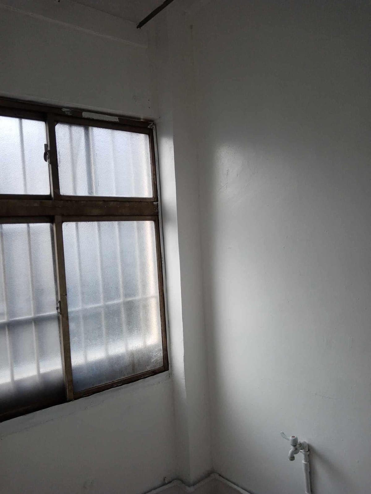 1 Apartment unit (UNIT D) for Rent in Brgy. Kasilawan, Makati City. Near Circuit Makati. - photo 3